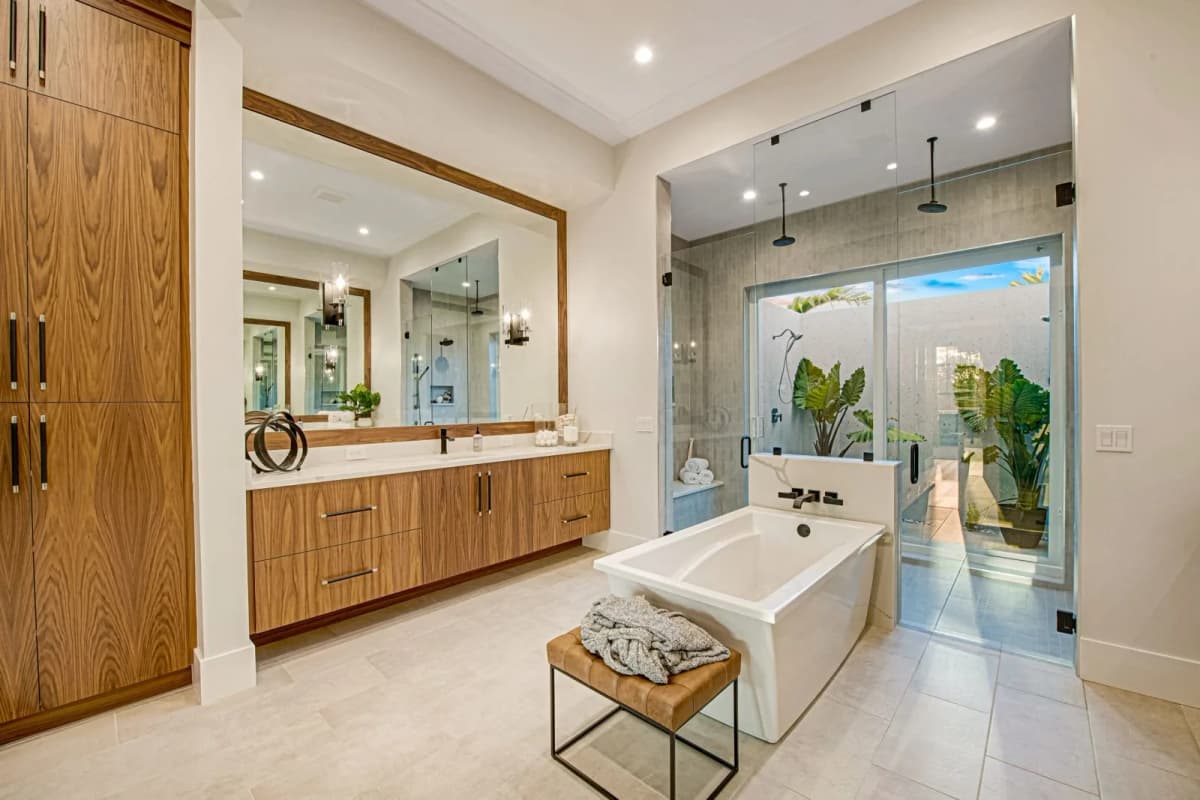 Primary bath with freestanding tub