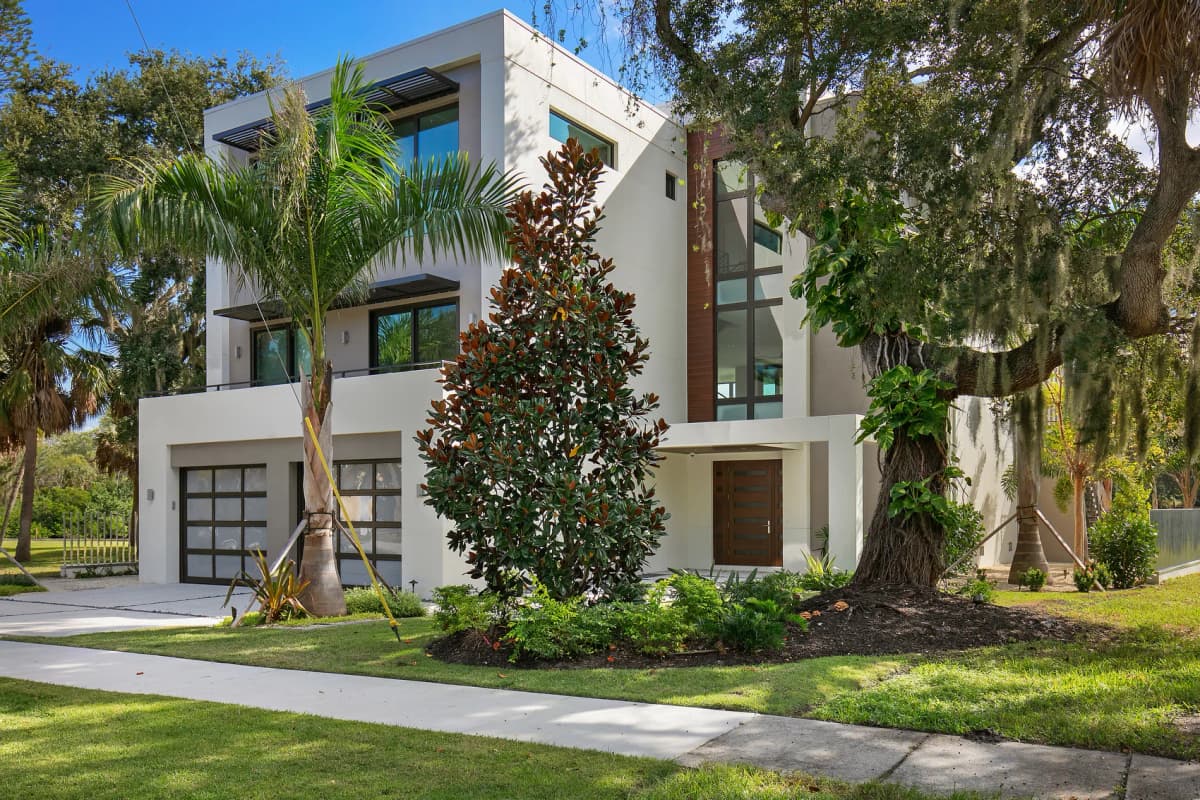 Top Design Trends for Custom Homes in 2024