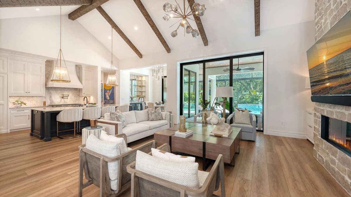 Landings Charm photo 19