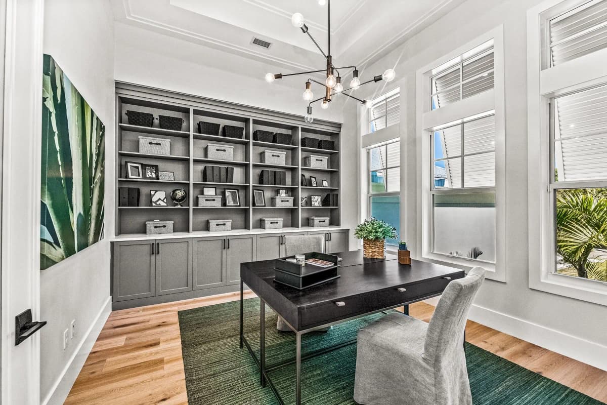 Maximize Paradise: Clever Storage Solutions for Your New Sarasota Home