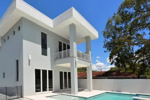 Downtown Modern House from Nutter