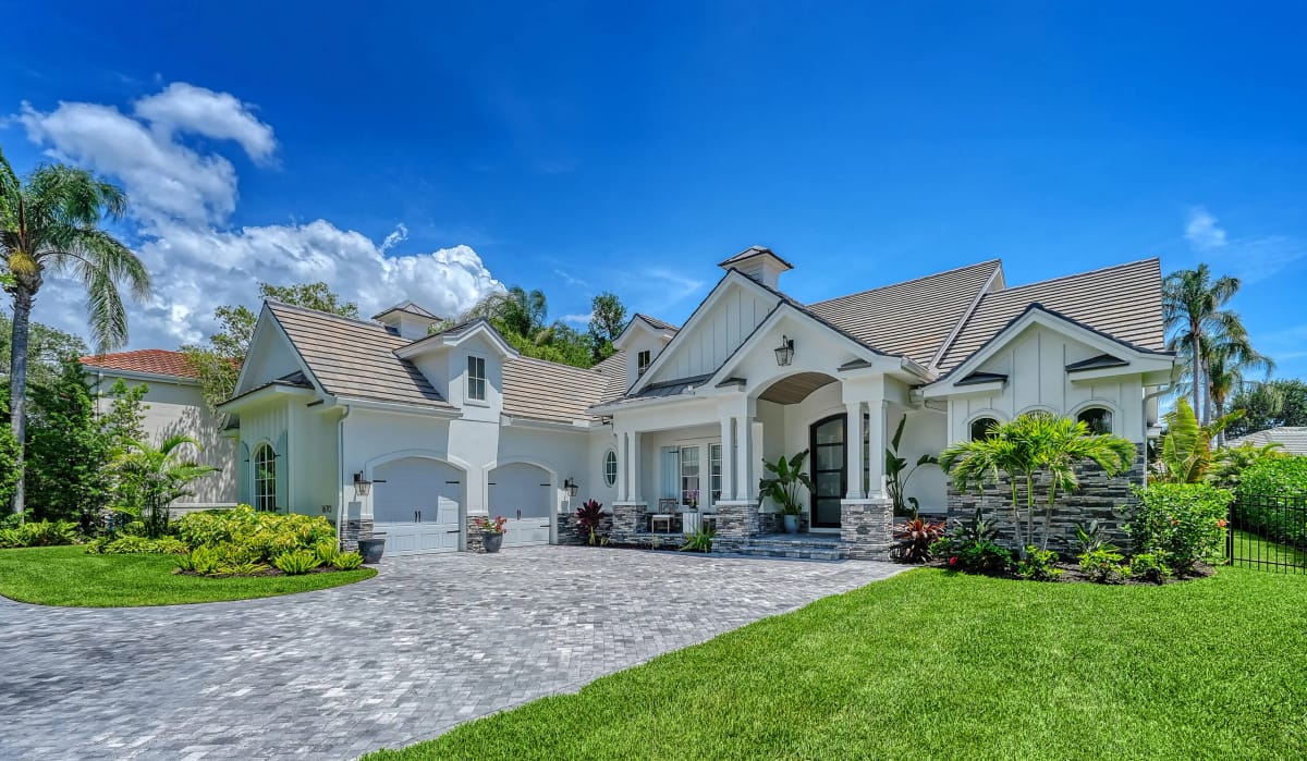 Luxury custom home by Nutter Custom Construction