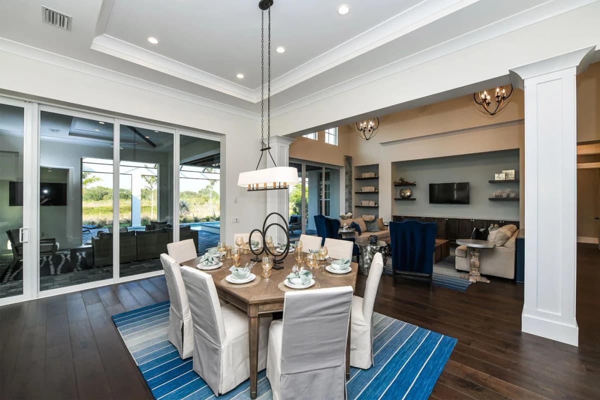Dining area with chandelier